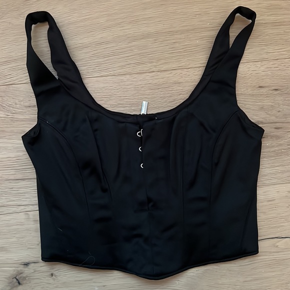 Aritizia corset - Picture 3 of 4